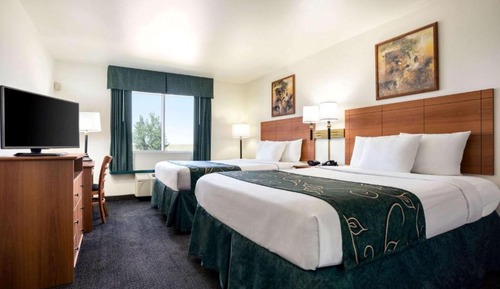 Room, 2 Queen Beds, Accessible, Non Smoking