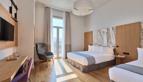 Deluxe Triple Room, Sea View (or City view)