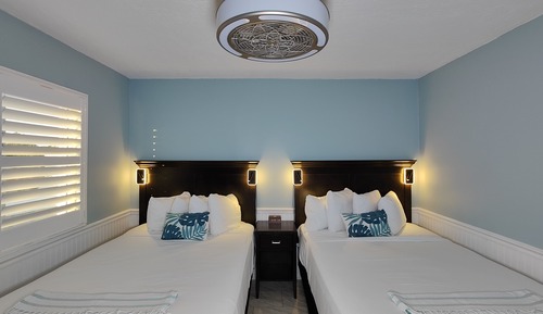 Suite, 1 Bedroom, Bay View (Across the street from beach)