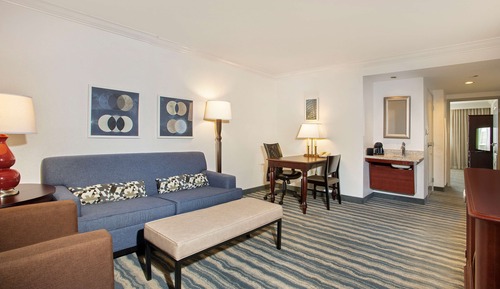 Suite, 2 Double Beds, Accessible, Bathtub (Mobility & Hearing)