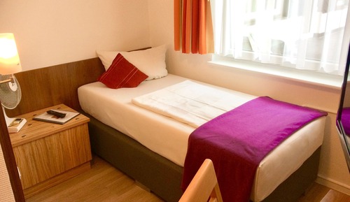 Standard Single Room, Private Bathroom