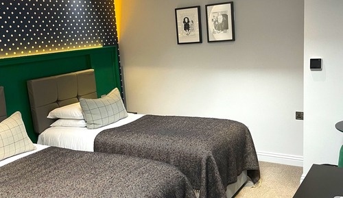 Standard Twin Room