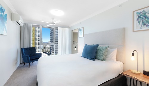 One Bedroom Ocean View Apartment