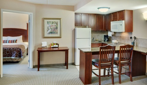 Suite, 1 Bedroom, Non Smoking, Kitchen
