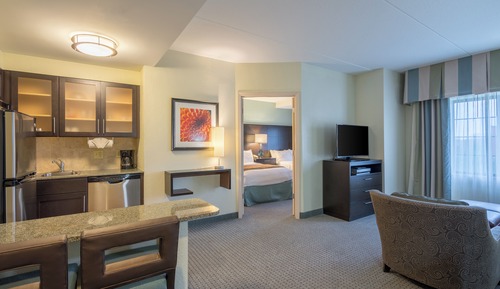 Suite, 1 Bedroom, Kitchen