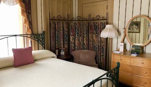 Standard Room, 1 Queen Bed, Non Smoking (Amelia)