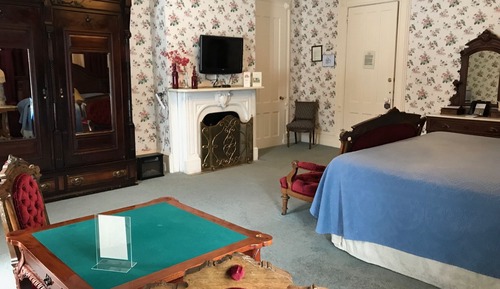 Deluxe Room, 1 King Bed (Catherine)