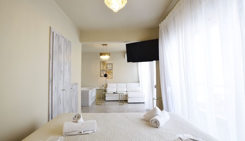 Luxury Studio Suite