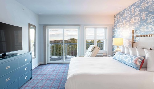 Partial Oceanview Eden King Apartment