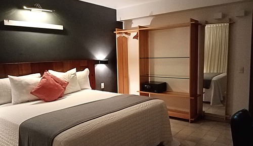 Superior Room, 1 King Bed