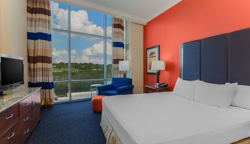 Superior Suite, 1 King Bed, Accessible