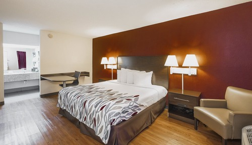 Superior Room, 1 King Bed, Smoking
