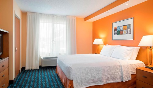 Suite, 1 Bedroom (Hearing Accessible)