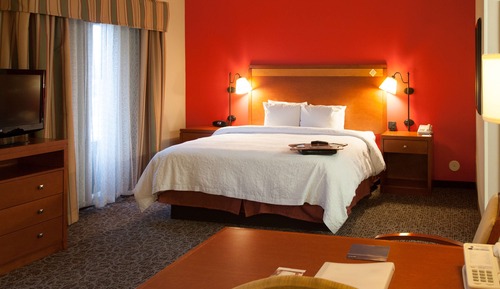 Suite, 1 King Bed, Accessible, Non Smoking