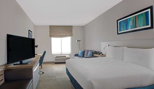 Room, 1 King Bed, Corner