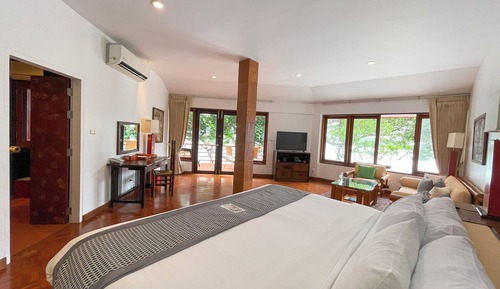 Ocean Wing Suite (Adult Only)