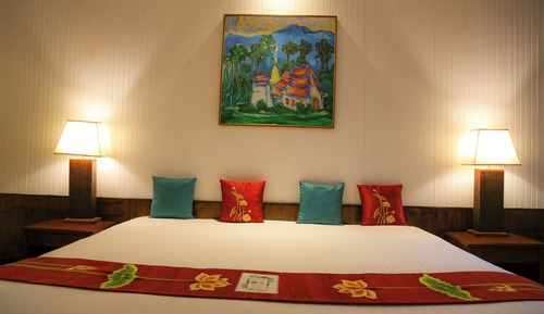 Executive Suite, 1 Bedroom (Classic Wing Suite #2 Hong Song)