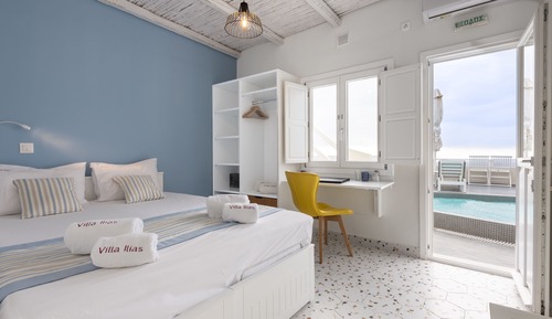 Standard Single Room, Pool View (Pool Level)