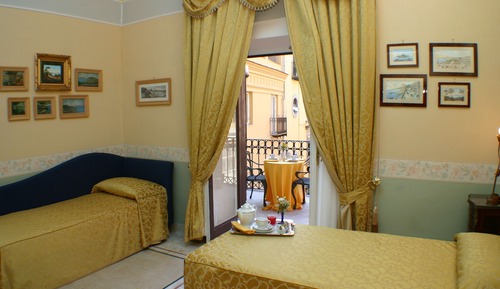 Superior Triple Room