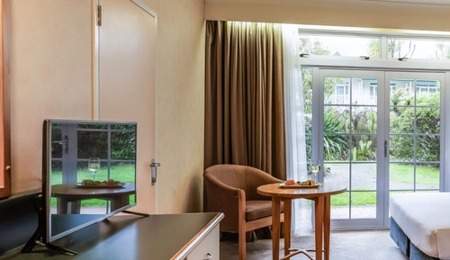 Superior Room, 2 Queen Beds, Balcony (Tauhara)