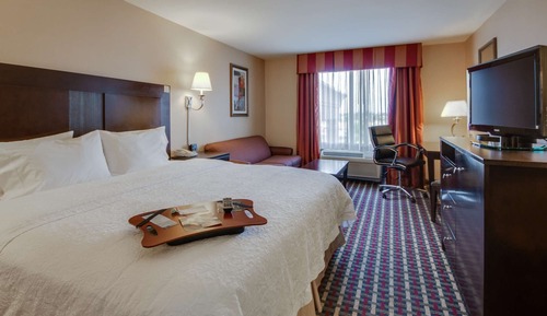 Studio, 1 King Bed, Accessible, Non Smoking
