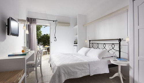 Double Room, Patio, Pool View