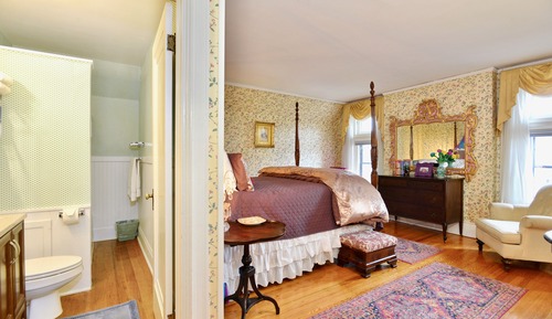 Signature Room, 1 Queen Bed, Resort View