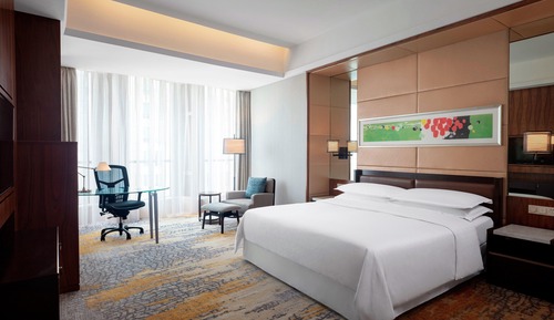 Premier Room, 1 King Bed