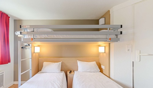 Standard Room, 3 Twin Beds