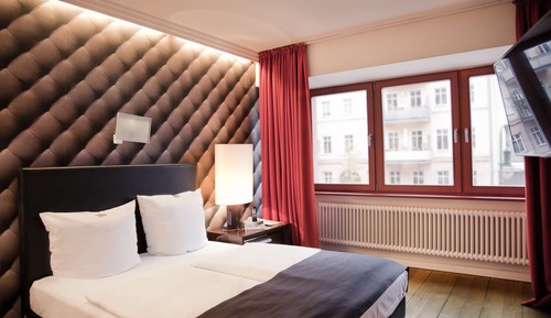 Classic Double Room