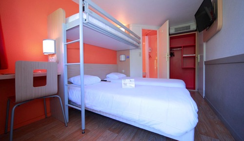 Standard Room, 3 Twin Beds