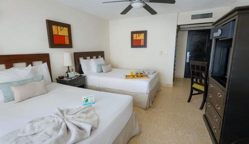 Standard Room, 2 Double Beds, Non Smoking