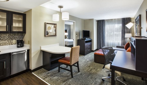 Suite, 1 Bedroom, Accessible, Kitchen (Comms Accessible. Roll-In Shower)
