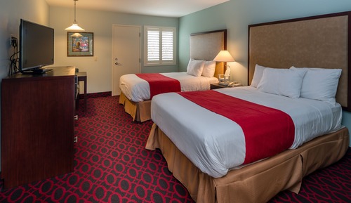 Standard Room, 2 Queen Beds, Non Smoking