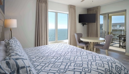 Two bedroom condo oceanfront
