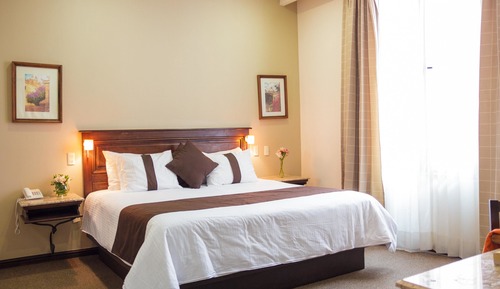 Junior Suite, 1 King Bed