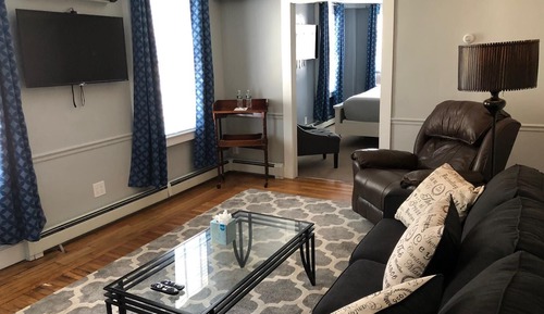 Superior Suite, Ensuite (The House 4 King )