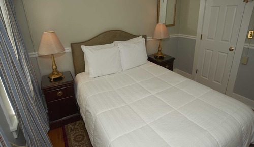 Standard Double Room, Ensuite (The House 18 Queen (no pe)
