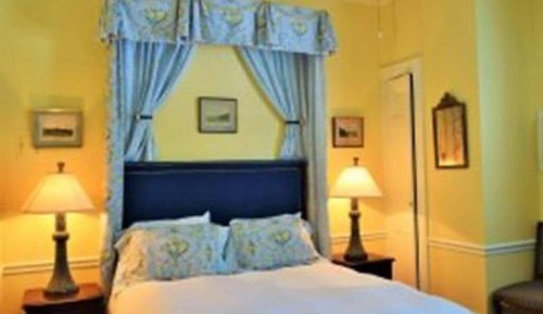 Standard Double Room, Ensuite (The Manor 113 Queen (no p)