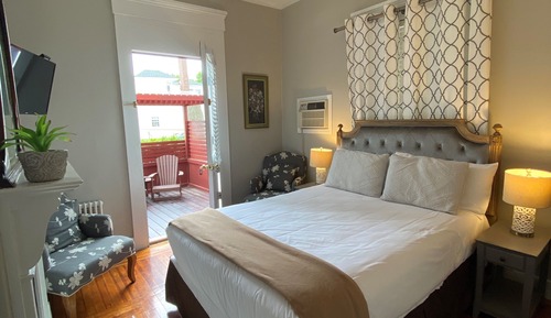 Standard Double Room, Ensuite (THE HOUSE 19 QUEEN)