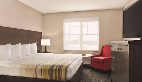 Studio Suite, 1 King Bed, Accessible, Non Smoking