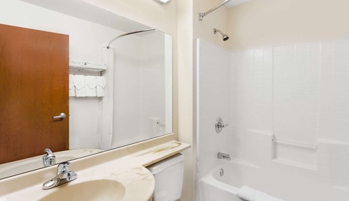 Suite, 1 Queen Bed, Non Smoking