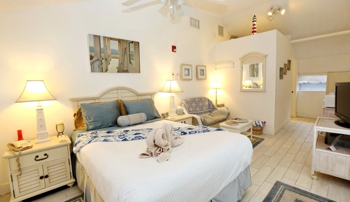 Lighthouse Room (Cottage Building)