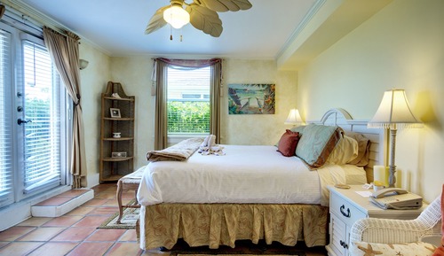 Surfside Suite (Beach House 1st Floor)