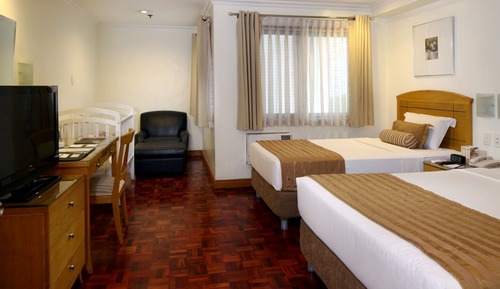 Family Room (2 Beds)