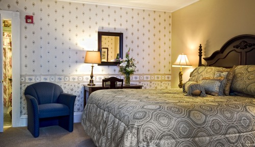 Classic Room, 1 Queen Bed