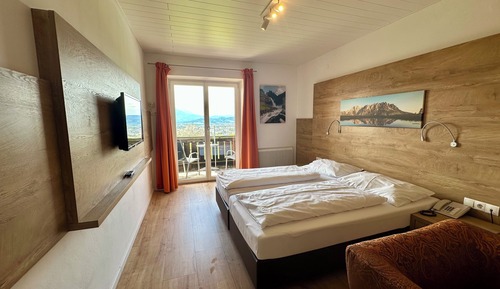 Double Room, 1 King Bed, Balcony, City View