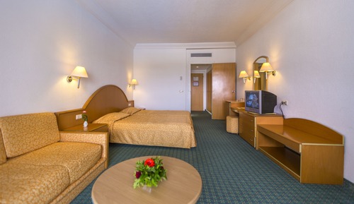 Chambre Triple (3 Adultes)