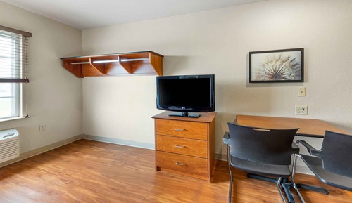Standard Studio, 1 Double Bed, Non Smoking, Refrigerator & Microwave
