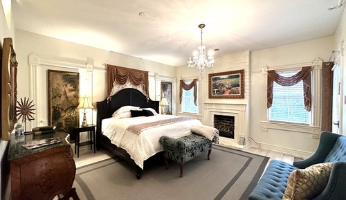 Ivy Room